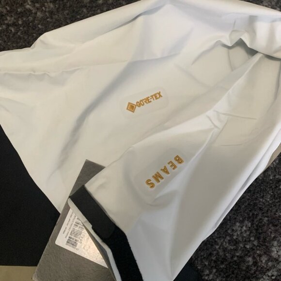 Arcteryx X BEAMS LT Jacket Men’s Large - Picture 6 of 7